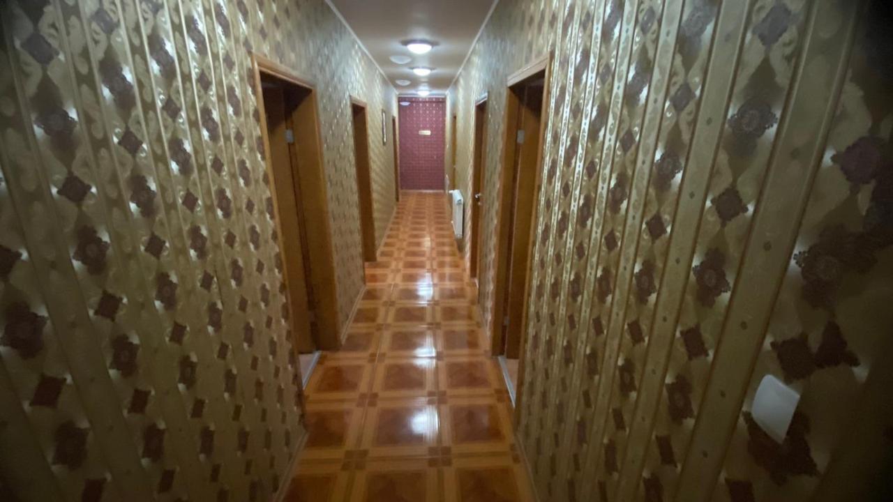 Хотел Галина Палас Srem Exterior photo